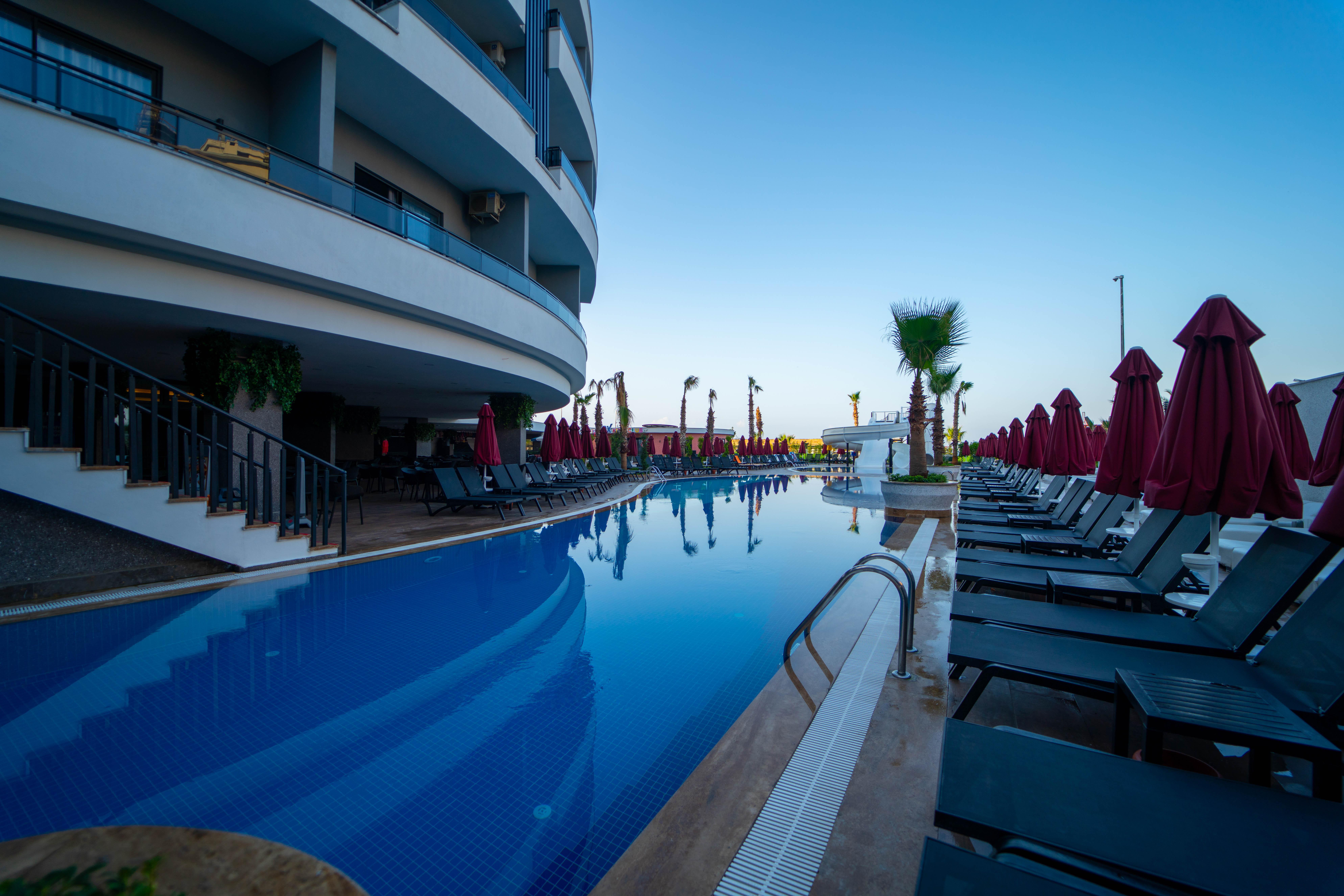 Noxinn Deluxe Hotel Konaklı エクステリア 写真