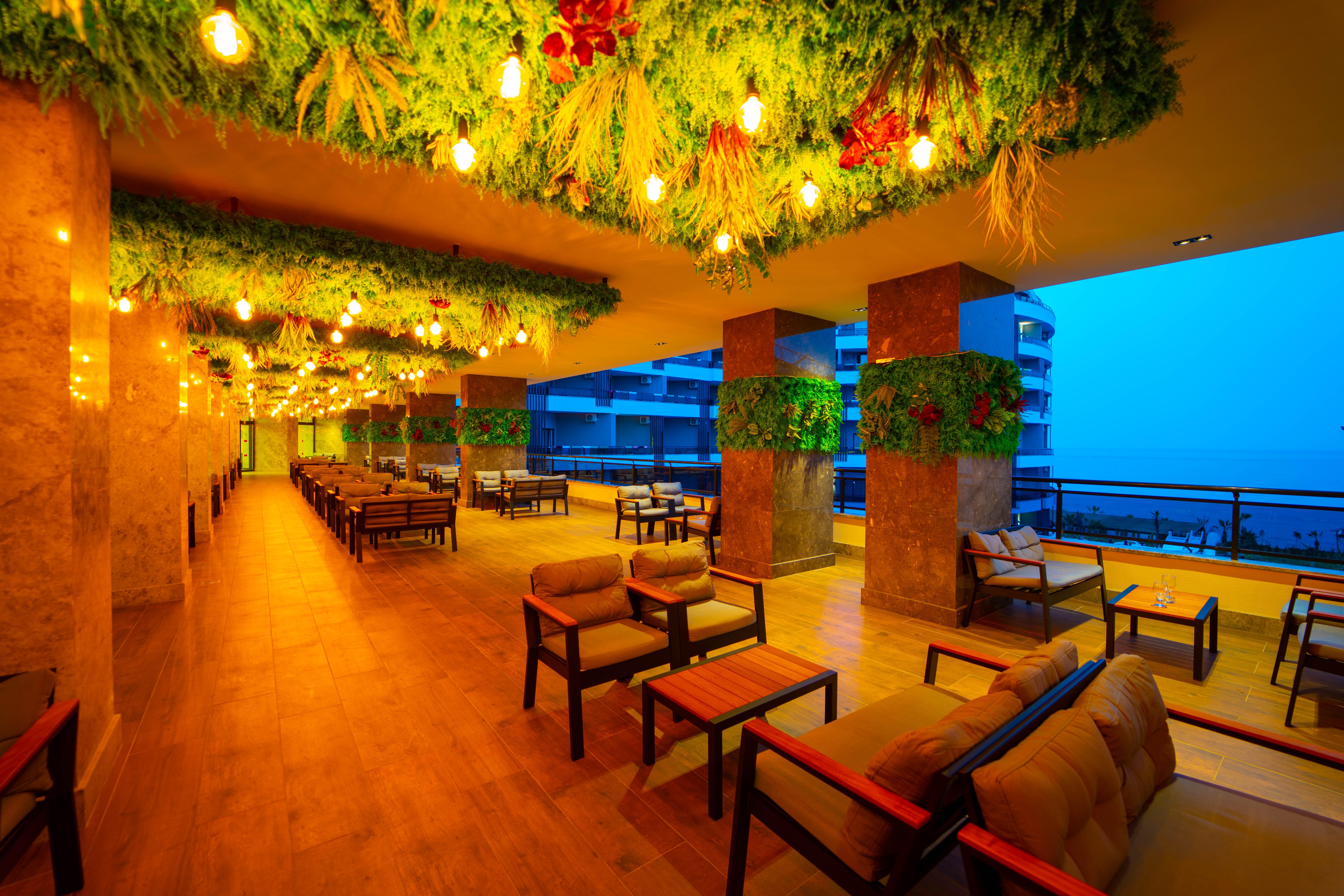 Noxinn Deluxe Hotel Konaklı エクステリア 写真