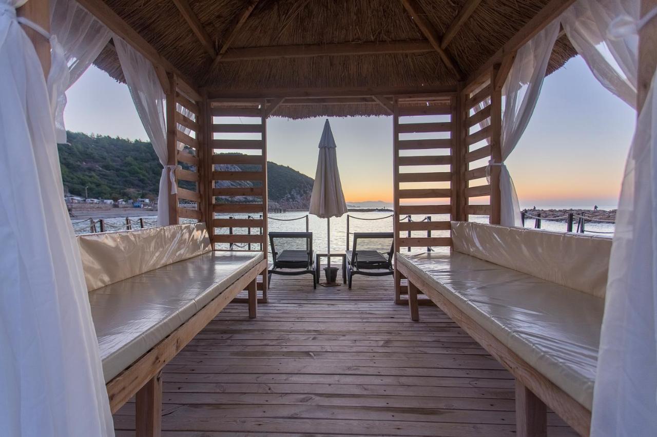 Noxinn Deluxe Hotel Konaklı エクステリア 写真
